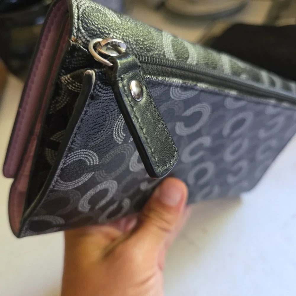 Coach Signature Black Gray Lilac Interior Checkbook Wallet Madison Dot OP Art